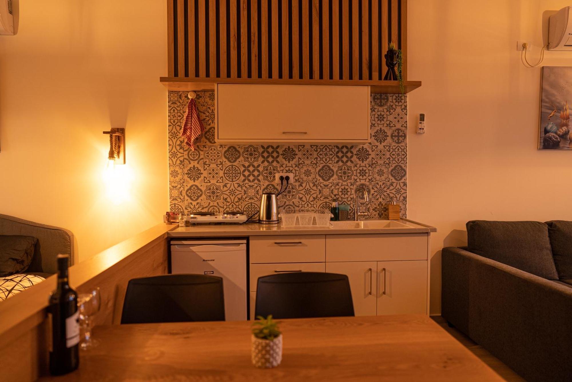 Sunset B&B Ein Kinya Exterior foto
