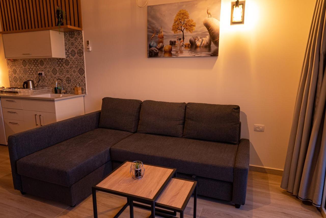 Sunset B&B Ein Kinya Exterior foto
