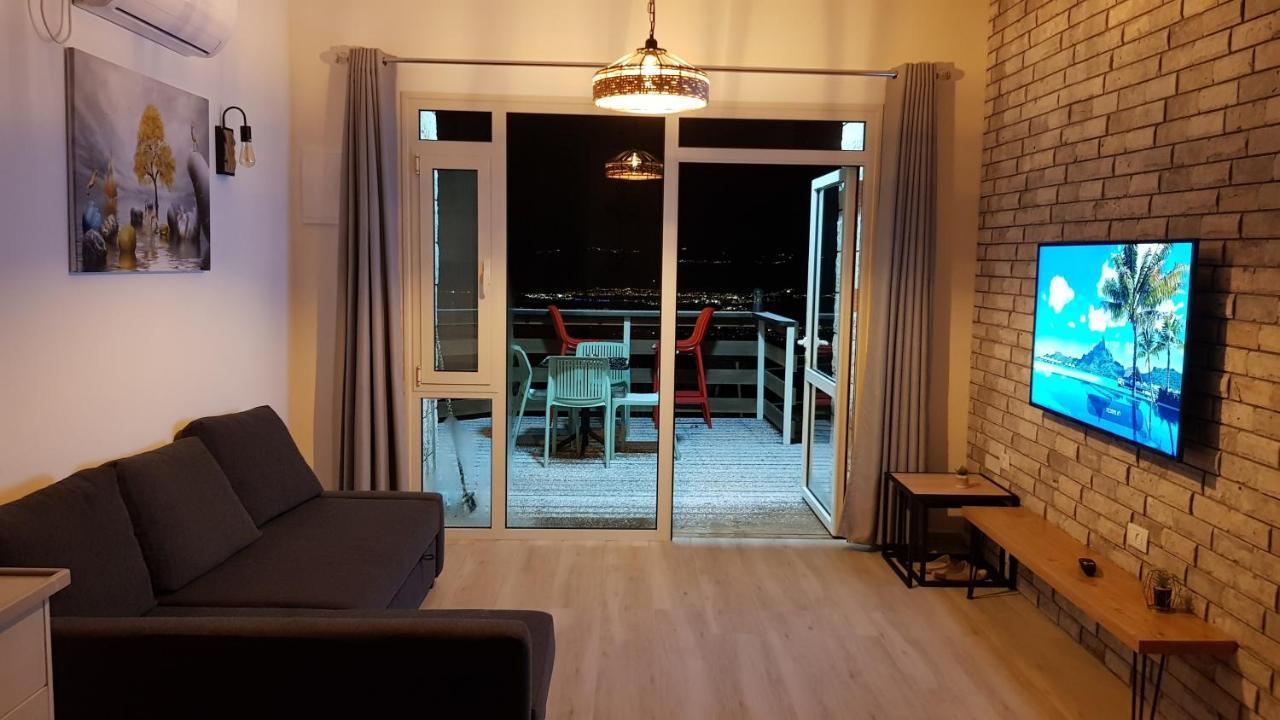 Sunset B&B Ein Kinya Exterior foto